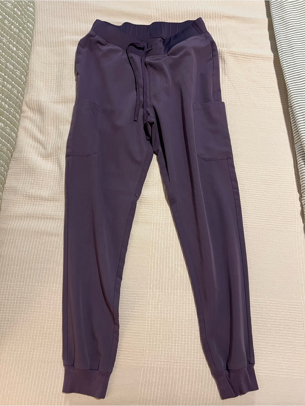 Mandala TALL medium 9 Pocket Joggers Dewberry Scrub Pants